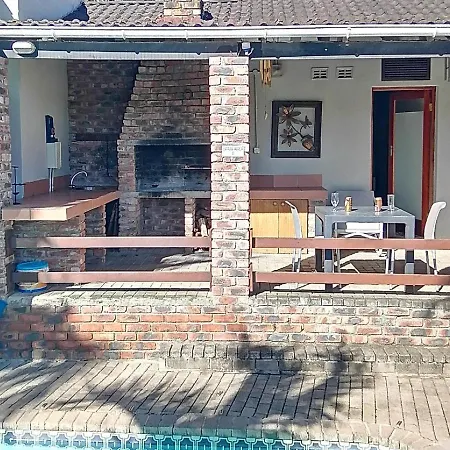 Farm View Guest House East London Exterior foto