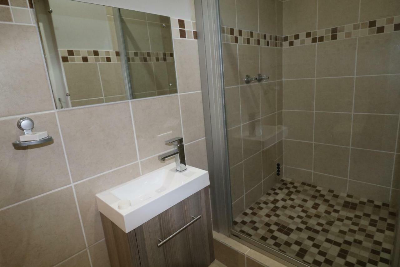 Quarto em Acomodações Particulares Farm View